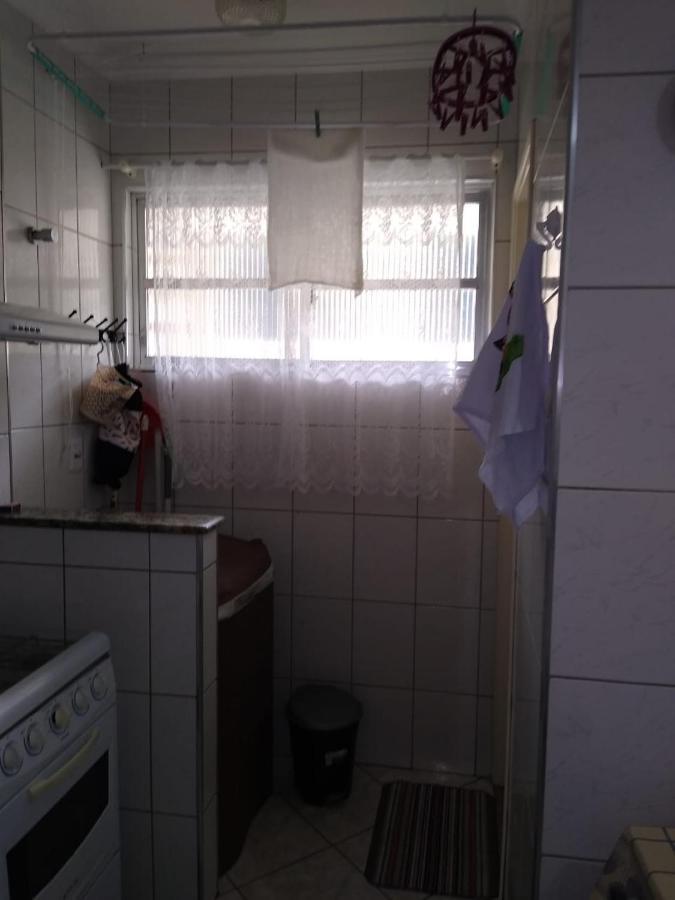 Apto No Bairro Do Gonzaga Santos (Sao Paulo)